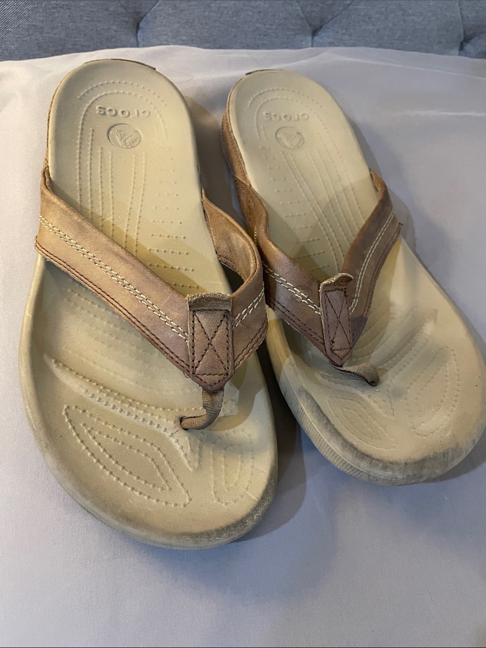 Croc flip flops Men’s size 12